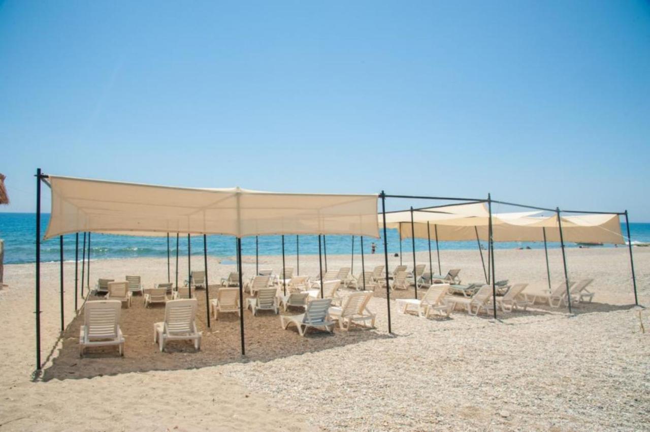 Solis Beach Hotel Konaklı Zewnętrze zdjęcie